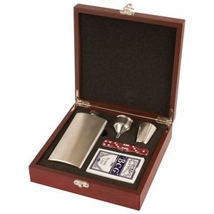 8.25" x 8.25" - Flask, Cards and Dice Gift Set