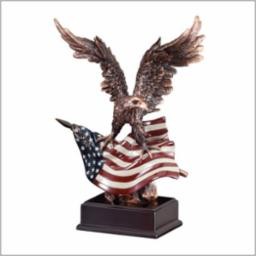 15" Vigilance Eagle w/Flag Award
