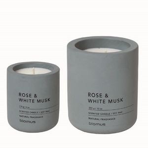 blomus FRAGA Rose & White Musk Candle Set in Concrete Container