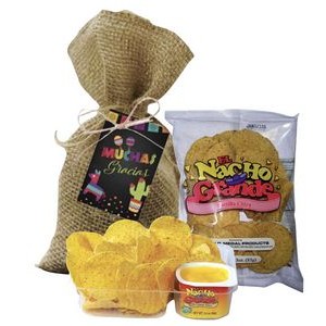 Nacho Chips with Cheese Dip Kit