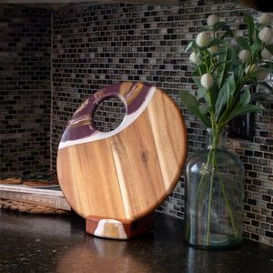 Large Round Acacia Board With Dip Holder