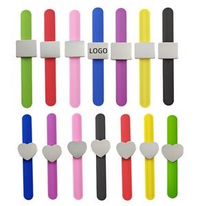 Magnetic Slap Bracelet for Fun and Adjustable Wrist Decoration with Magnetic Closure