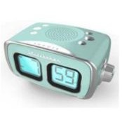 Studebaker Retro Digital Bluetooth® AM/FM Clock Radio (Teal Green)