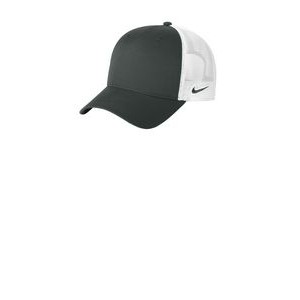 Nike® Snapback Mesh Trucker Cap