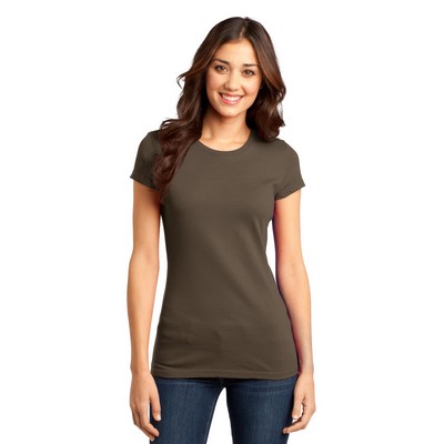 District® Women's Fitted Very Important Tee®