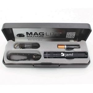 Maglite® Solitaire Flashlight w/Nite Ize® DoohicKey Tool