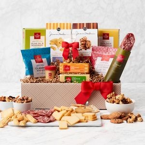 Hickory Farms Savory Gift Box