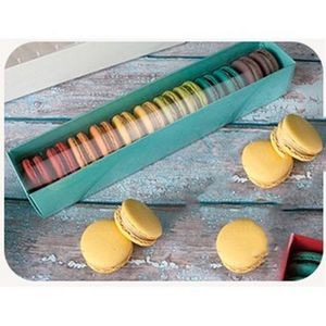 Macaroon Box For 10 Macaroons Paper Box W/ PVC Cover