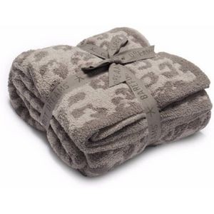 Jacquard Leopard Blanket