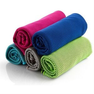Sport Cool Towel In Plastic Case