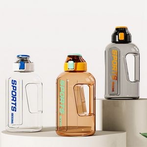 2.2 L Large Capacity Plastic Water Bottle with Straw Lid