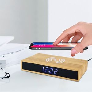 5 W Bamboo Wooden Wireless Charger With Digital Clock