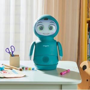 The Learning Robot with Heart