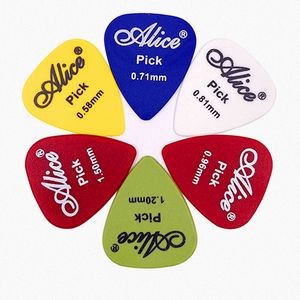 Guitar Pick / Plectrum - Standard Size with Double Dome