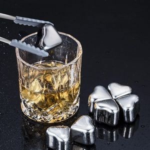 Reusable Metals Ice Cubes Chilling Stainless Steel Whiskey Stones (4 pcs)