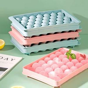 Round Ice Cube Tray with Lid Ice Ball Maker Mold for Freezer