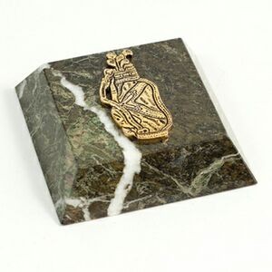 Green Marble Paperweight with Brass Golf Symbol