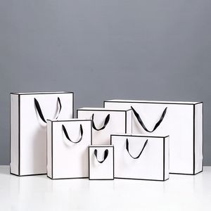 Customized White Card Gift Paper Bag