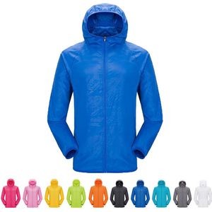 Men's and Women's Outdoor Sunscreen Clothing