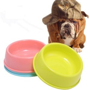 Durable Plastic Pet Bowls: Functional and Pet-Friendly Feeding