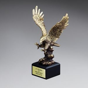 Gold Antique Finish Resin Cast Eagle Landing - Medium