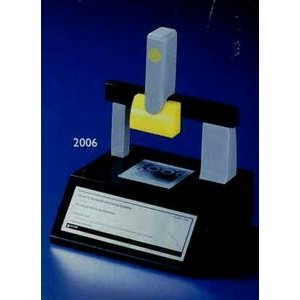 Special Engraver on Wedge Base Embedment/Award