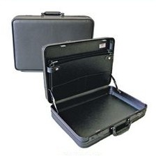 Black Deluxe Soft Molded Attaché Case (18"x12.5"x3.5")