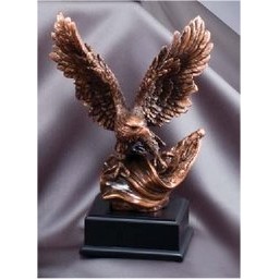 Flying Flag Eagle Award - Small (10" Tall)
