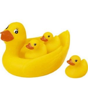 Rubber 4 Pieces Big Family Duck Toy
