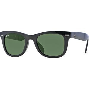 Ray-Ban® Wayfarer Folding Classic Sunglasses - Black