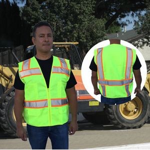3C Products ANSI 107-2015 Class 2 Neon Green Safety Vest with Pockets