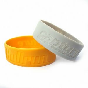 3/4" Wide Glow-In-The-Dark Silicone Wristband (Debossed Or Embossed)