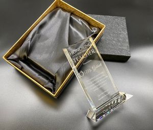 Catalina Award (9.4"x12.8"x2")