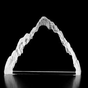 Alora Iceberg (3"x4.3"x1.6")