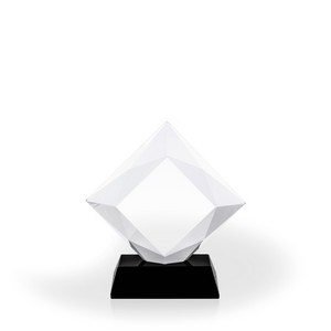 Avior Crystal and Black Base, Medium