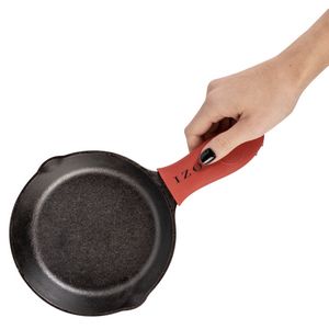 Cast Iron Lodge® Skillet With Silicone Custom Handle