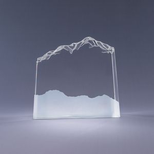 5.25" Optic Mountains Crystal Award